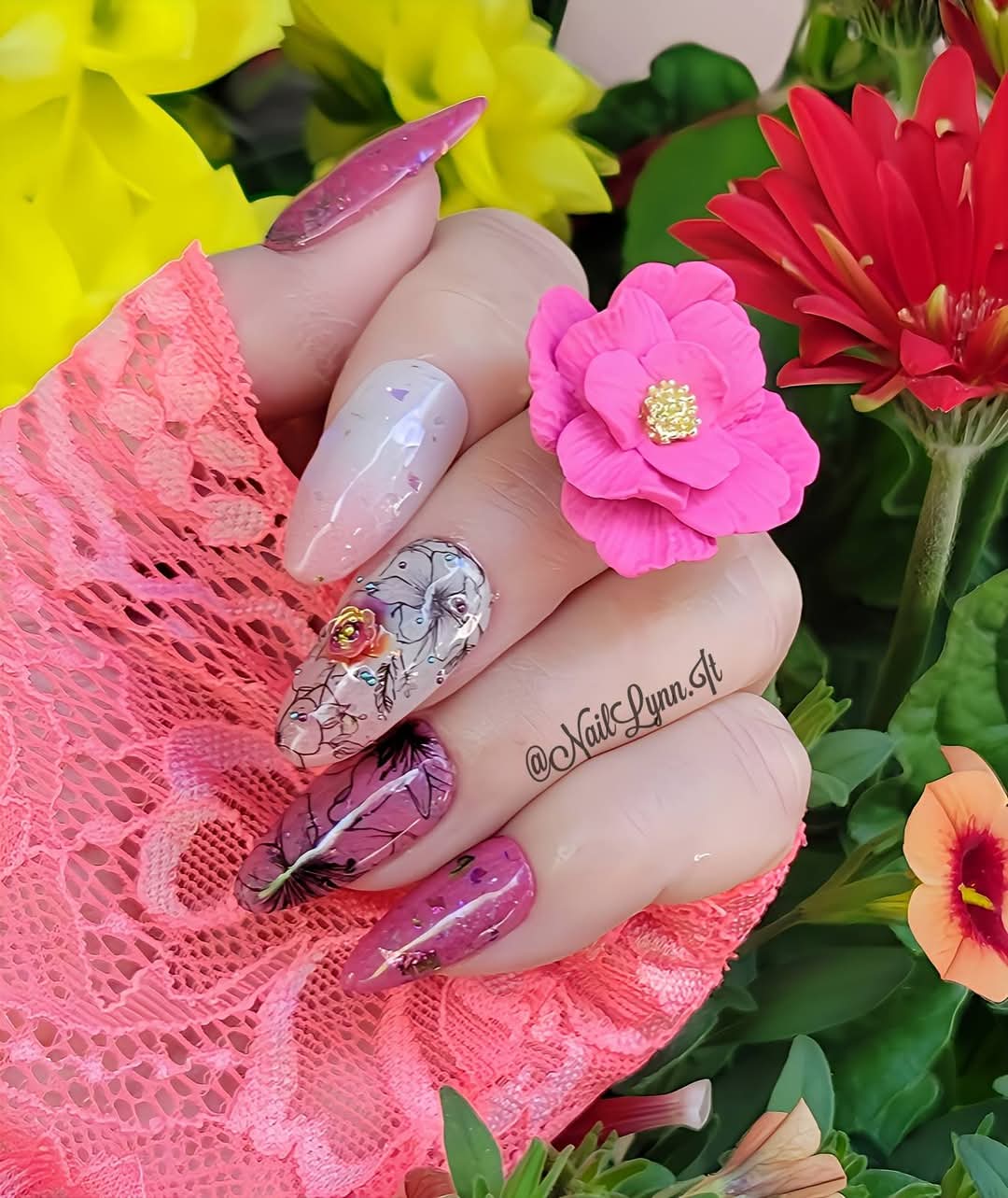 Waterslide Nail Decal | BLOOMING COVER