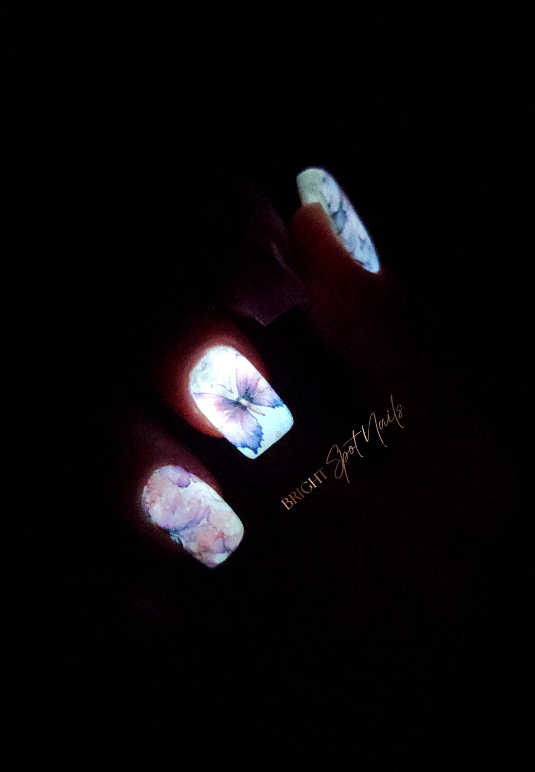 White Glow Dip Powder